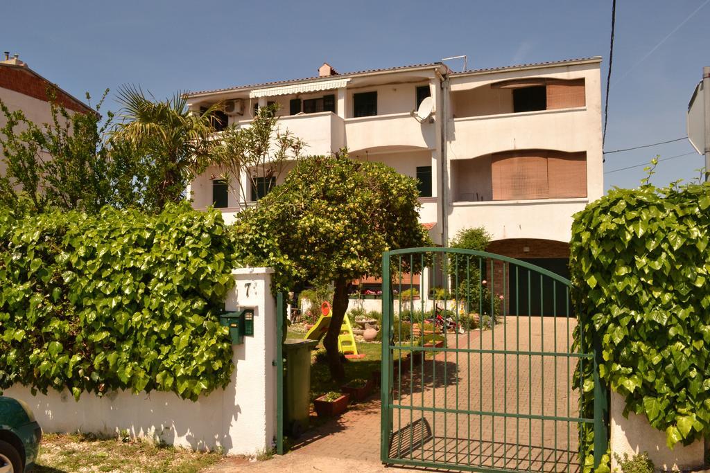 Apartments Meri Zadar Exterior foto